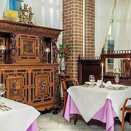 Otel Im. Jana Pawla Ii