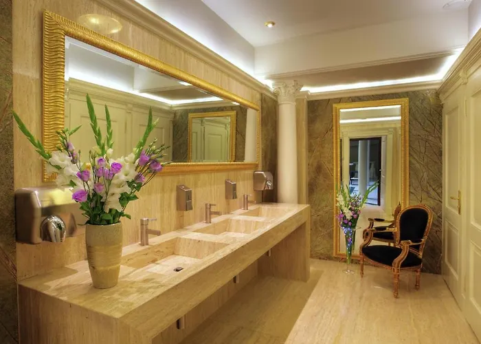 Im. Jana Pawla Ii Hotel